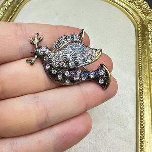 Vintage Jewelry Dove Bird with Olive Branch Religious Brooch Pin